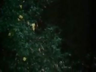 Garšīgs brunete uz the meži, bezmaksas 60 fps x nominālā video e4